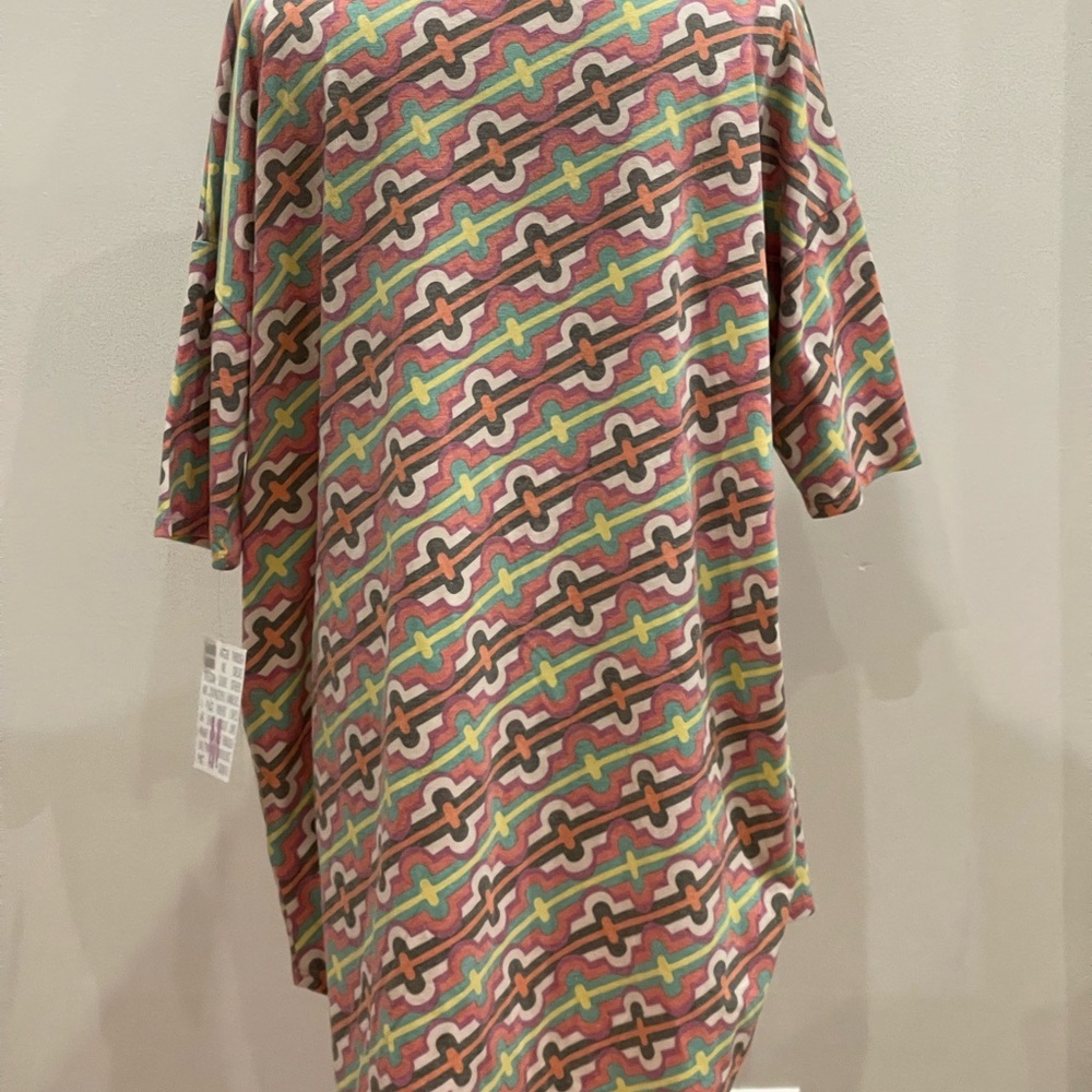 New LuLaRoe M Irma Patterned High Low‎ Tunic with Stretch - Picture 5 of 9